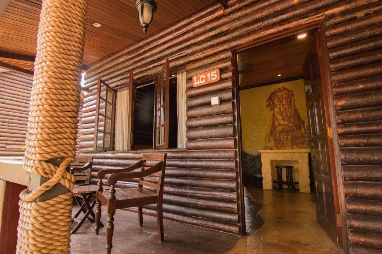 Eagle Ranch Resort Port Dickson Extérieur photo