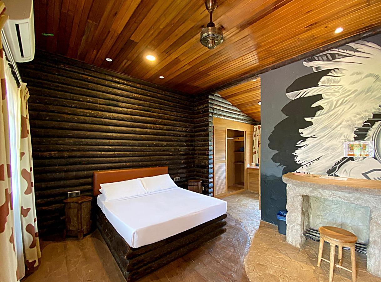 Eagle Ranch Resort Port Dickson Extérieur photo