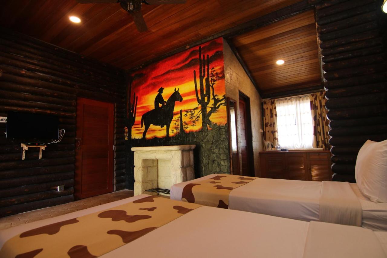 Eagle Ranch Resort Port Dickson Extérieur photo
