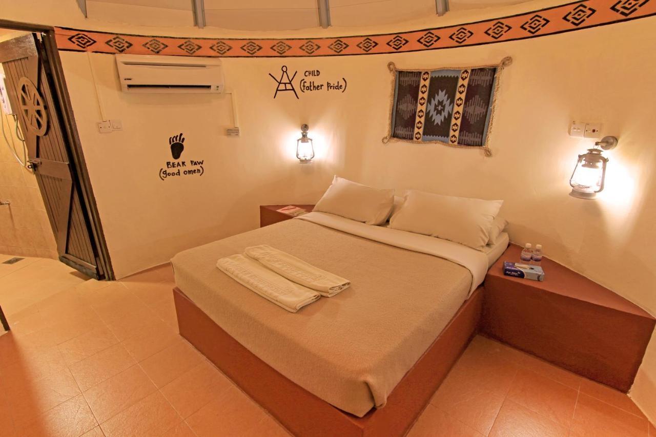 Eagle Ranch Resort Port Dickson Extérieur photo